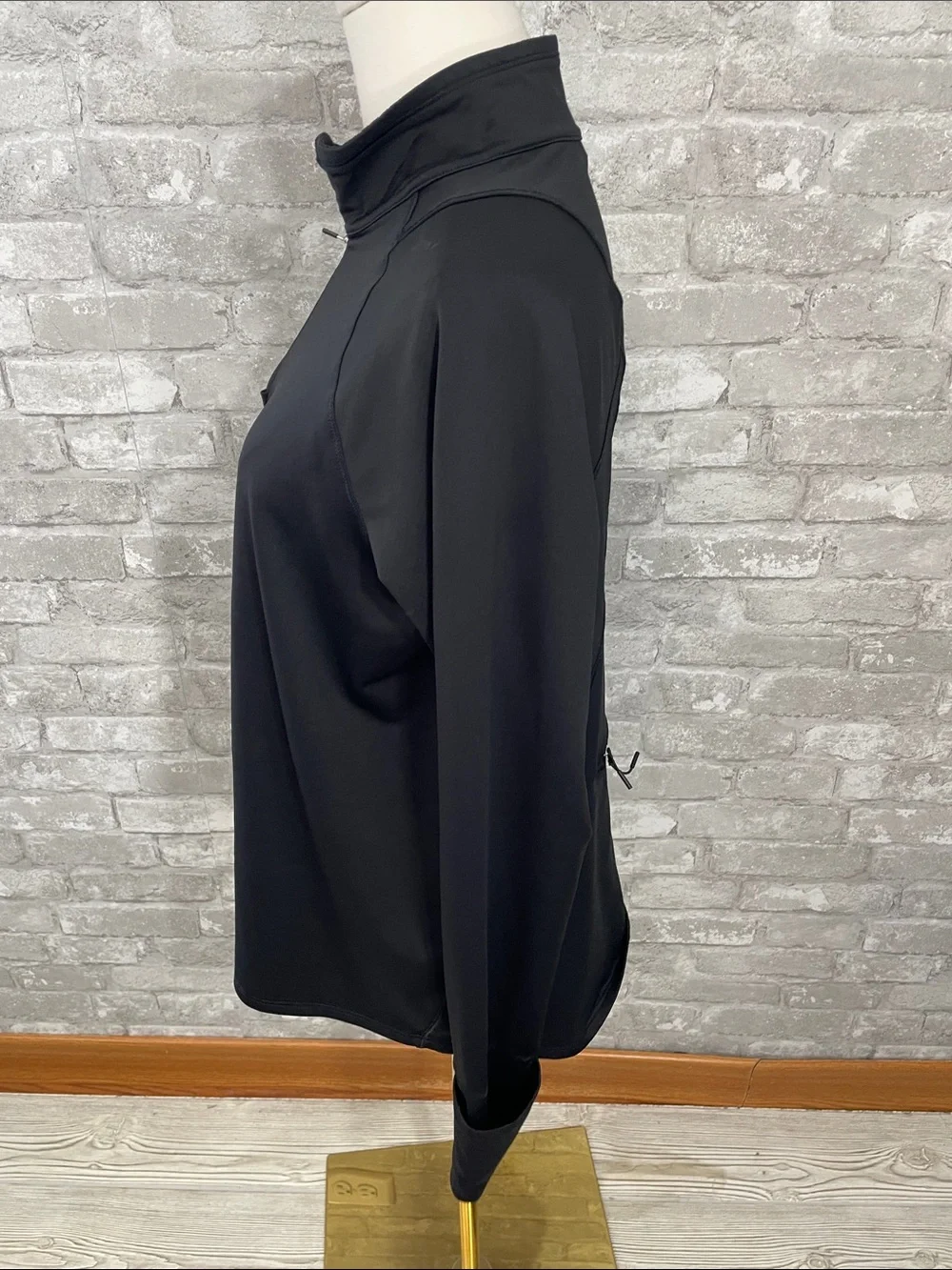 Athleta Athleta Whistler Half Zip in Black